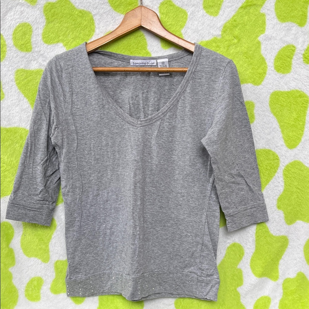 Samatha Stuart Women's Gray V-Neck 3/4 Sleeve Top